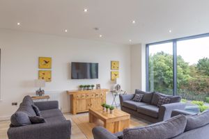 Photo 14- click for photo gallery